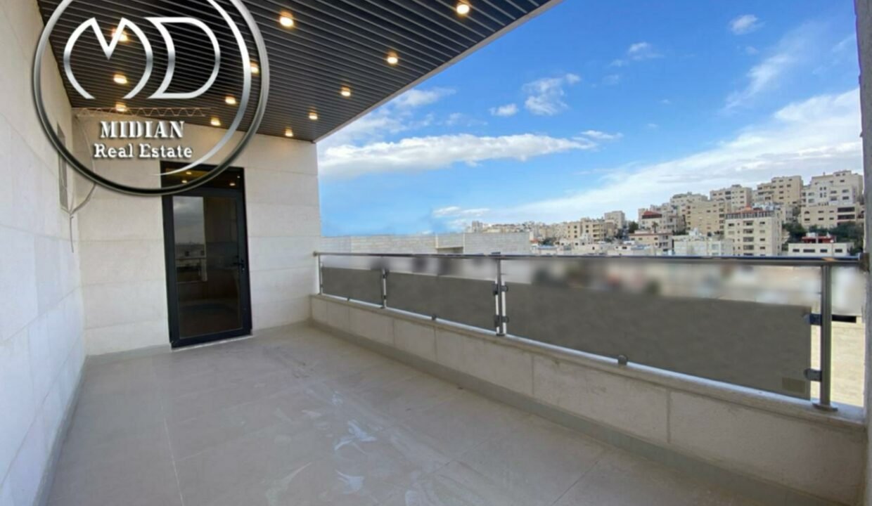 Picsart_24-03-25_04-18-37-831