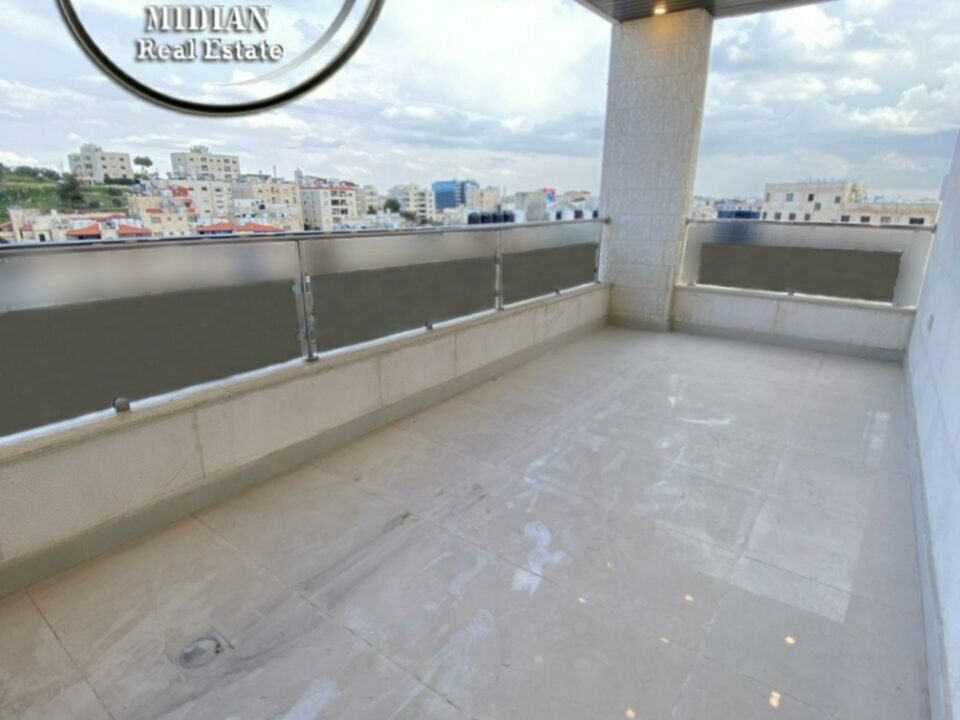 Picsart_24-03-25_04-41-32-638