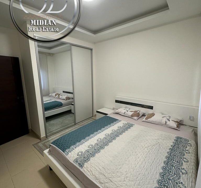 63e1fb47-990c-4ae9-a0ad-deb2039aeff0