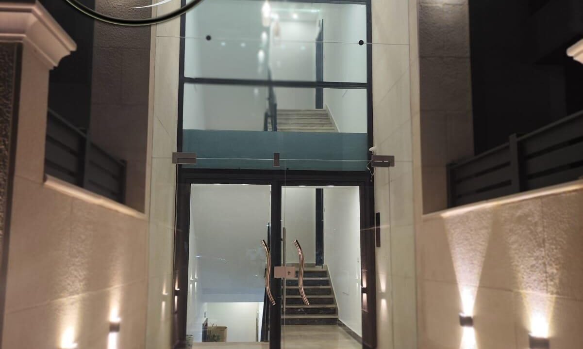 045af1c7-8d27-4a63-a17d-45264debda8b ن