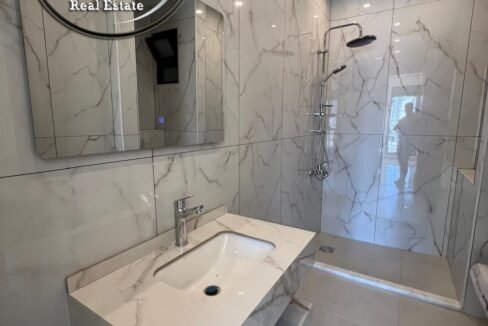 PHOTO-2024-09-12-16-36-33 (3) (نسخ)