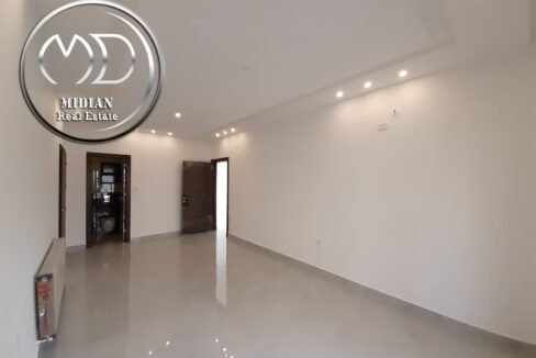 d8849d99-3e66-47c3-a91f-73e6f9ddb3d7 ن