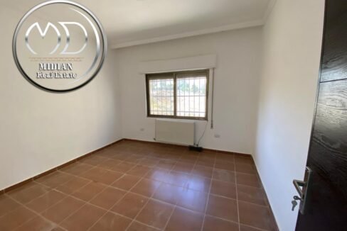 039405ff-845b-461a-8a44-f2bf36c8528a ن