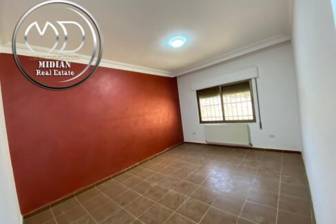 b4614c4d-1d68-4fc5-8c5e-d0ba99af234b ن