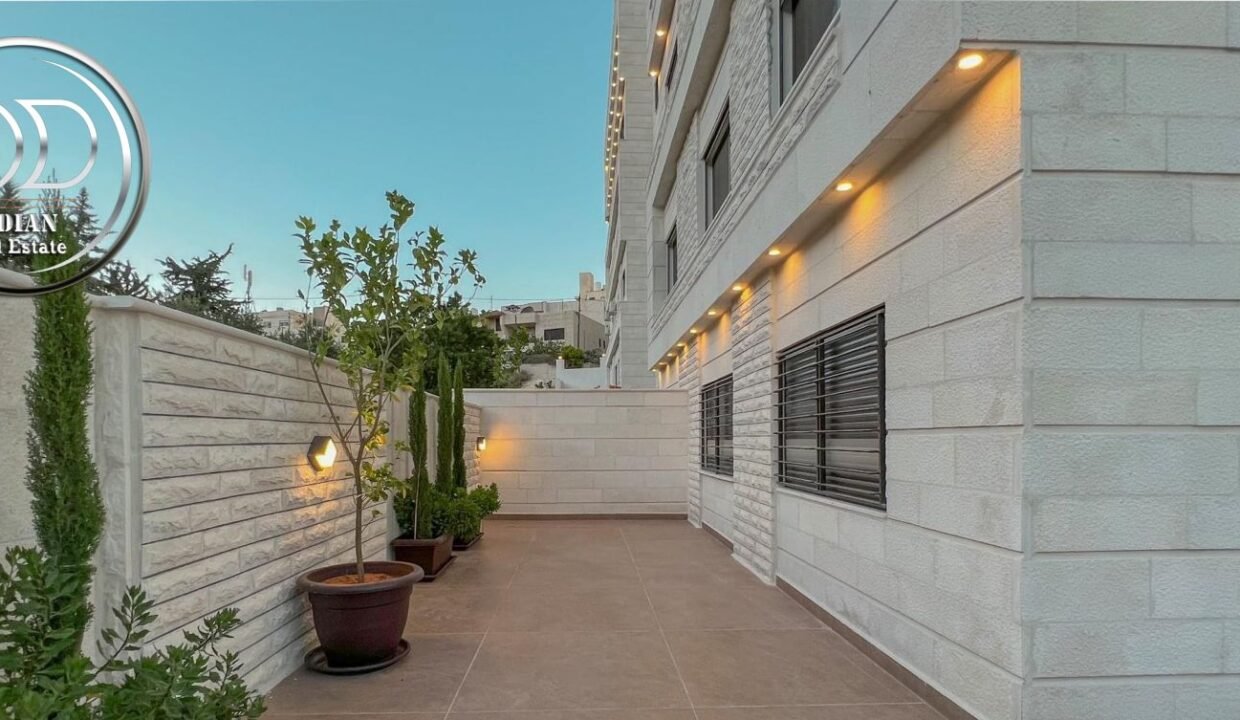 4b79aaa9-1511-423f-875f-62447de4bc94