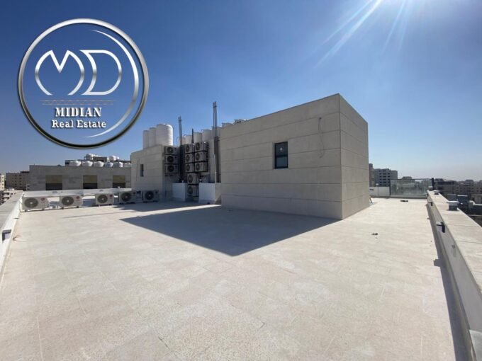 شقة دوبلكس طابق اخير مع روف للبيع خلدا مساحة 210م مع تراسات تشطيبات و ديكورات فاخرة اطلالة رائعة جديدة لم تسكن