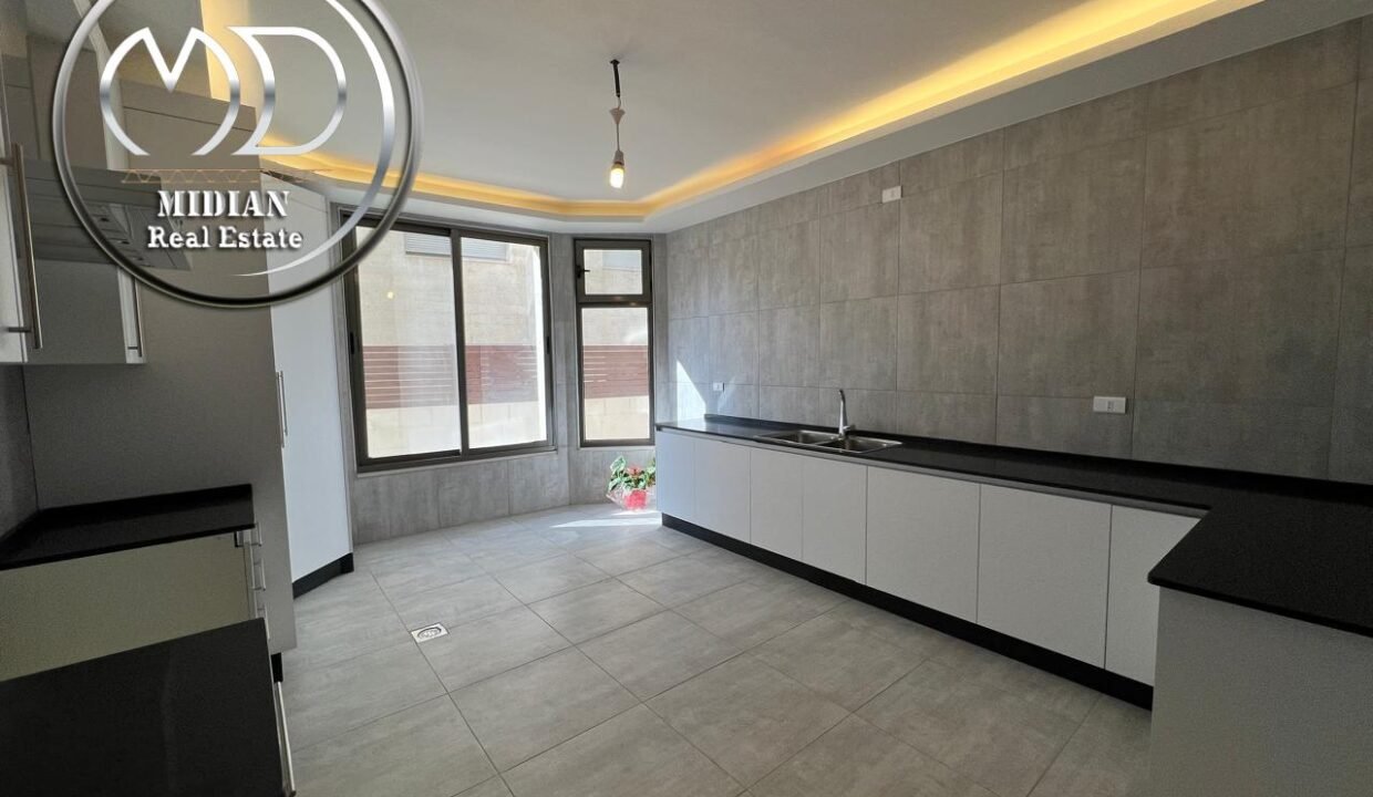 PHOTO-2024-12-19-19-15-10 (3) ن