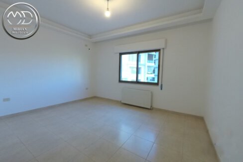 15531387592086535282_large