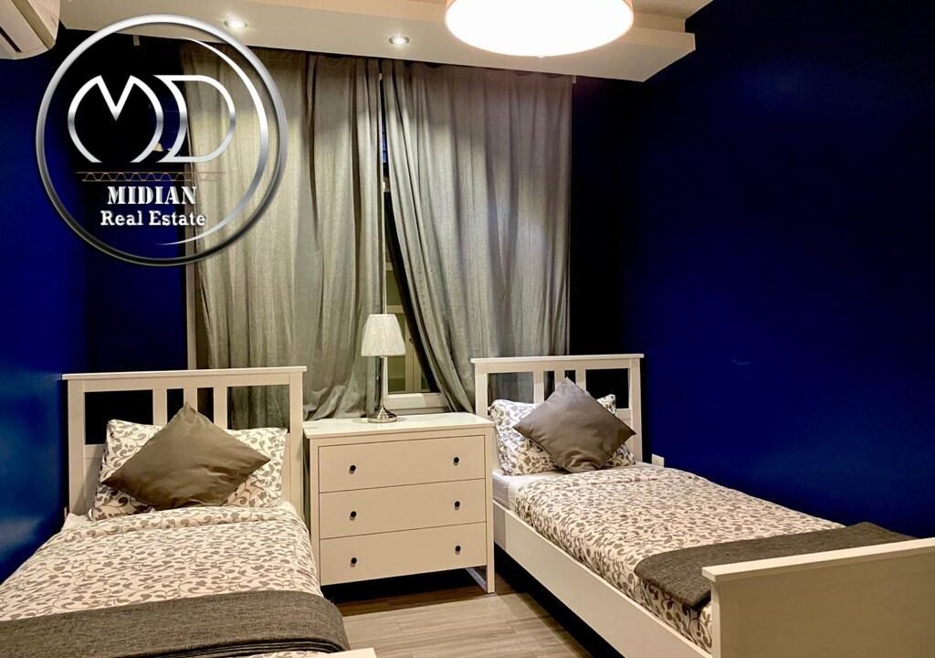 81e8a3bb-5650-4e5f-8264-037002c21b8a